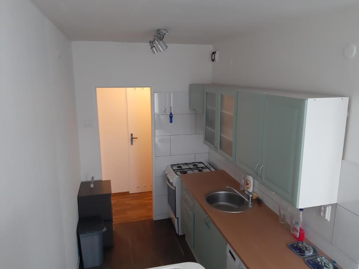 Prague Apartment In Most Near Golf Club, Aqua-Hipo-Autodrom In Most Dış mekan fotoğraf
